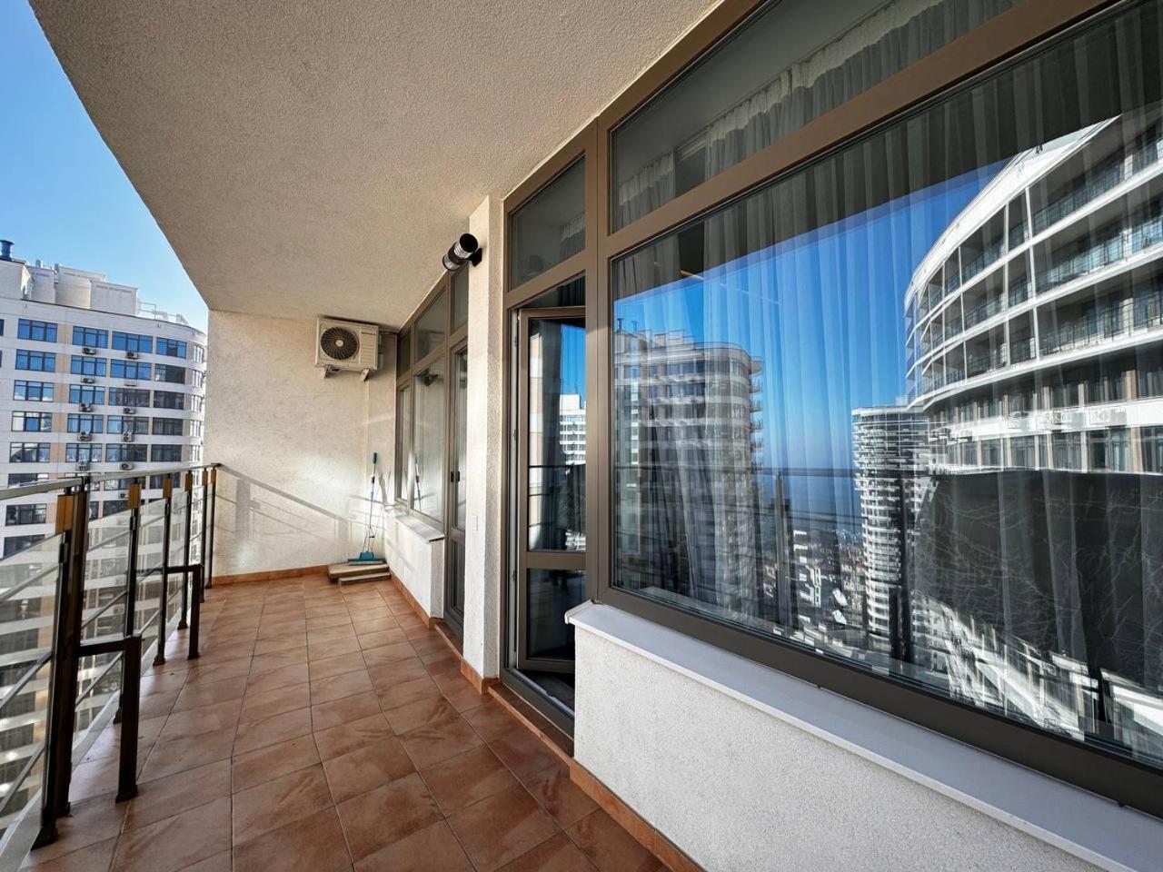48 Pearl Cozy Apartment Odesa Exterior foto
