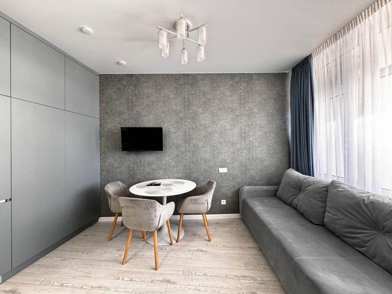 48 Pearl Cozy Apartment Odesa Exterior foto